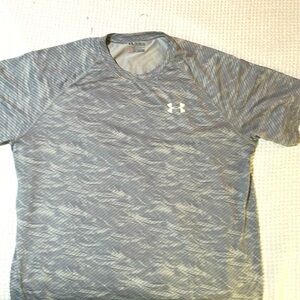Under Armour t-shirt